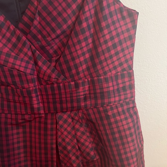 Talbots 100% Silk Black and Red Holiday Plaid Sheath Cocktail Dress Size 16 - Picture 5 of 8